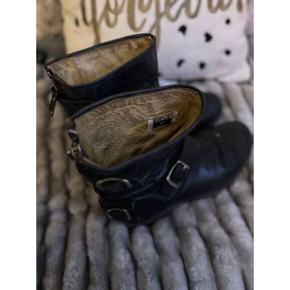 8 frye veronica black leather moto biker boot-bootie - Picture 2 of 12